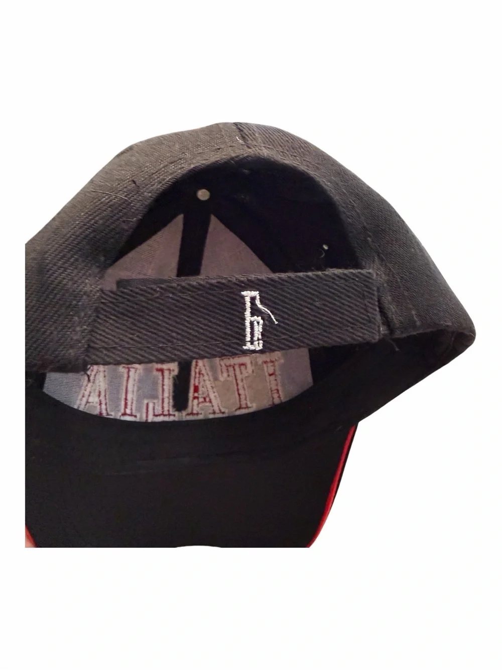 Italia Embroidered Baseball Cap - Black & Red With Velcro Adjustable Strap.